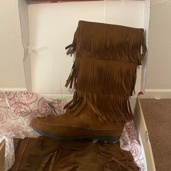 So Authentic American Heritage( fringe boots ) - Picture 2 of 7